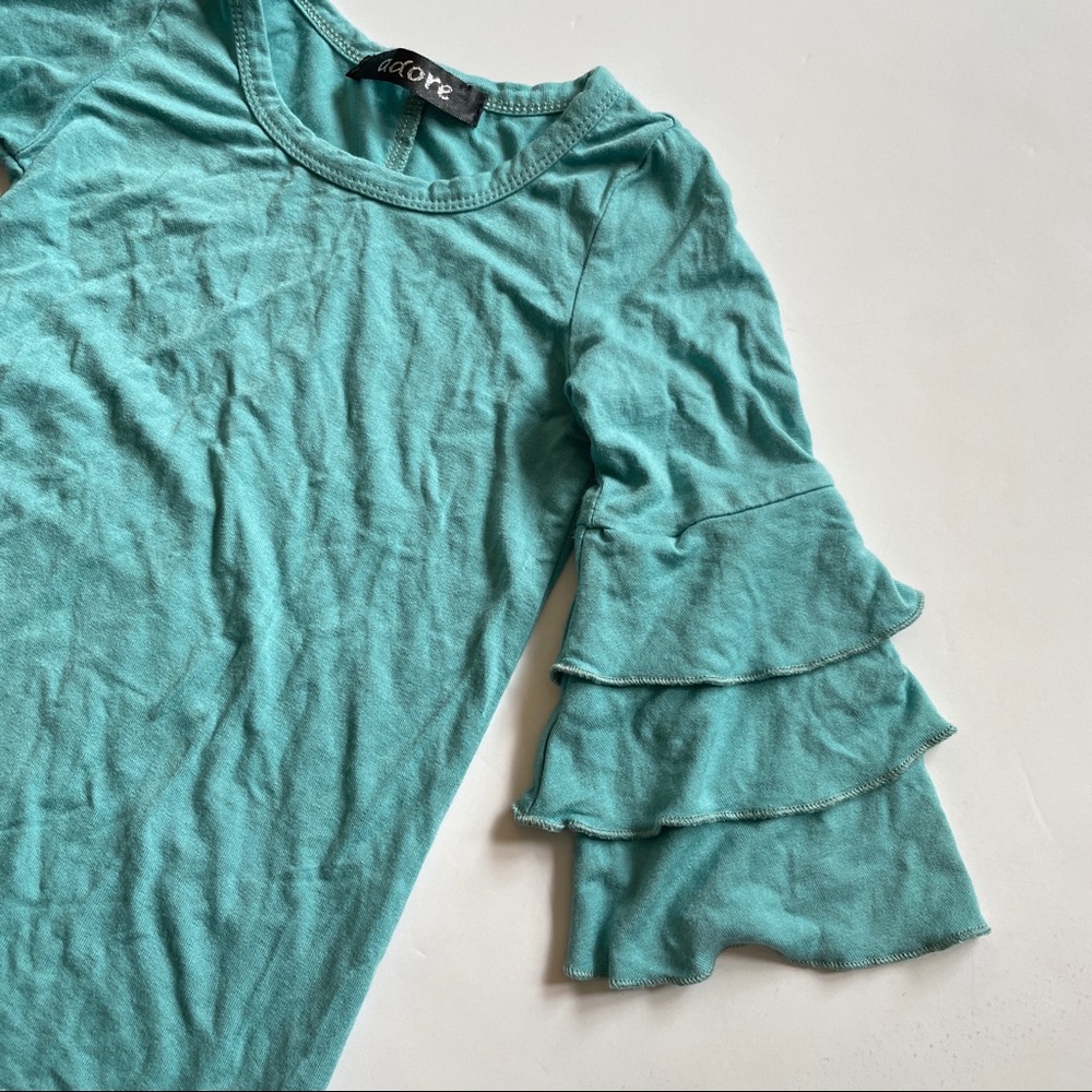 Adore Ruffle sleeve top - Picture 3 of 5